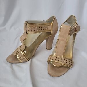Nine West suede heels!!!